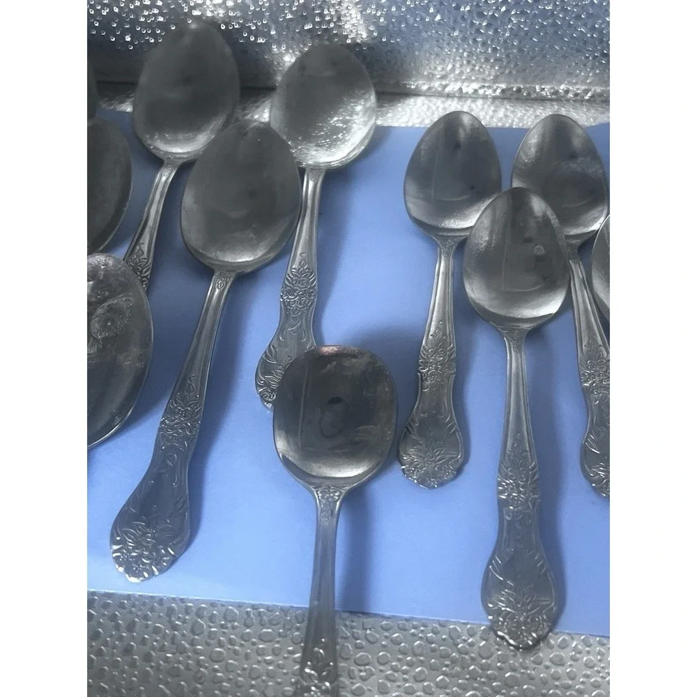 Rogers Stainless China Stanley Roberts Love Joy Flatware 21 Piece Spoon Fork Kni